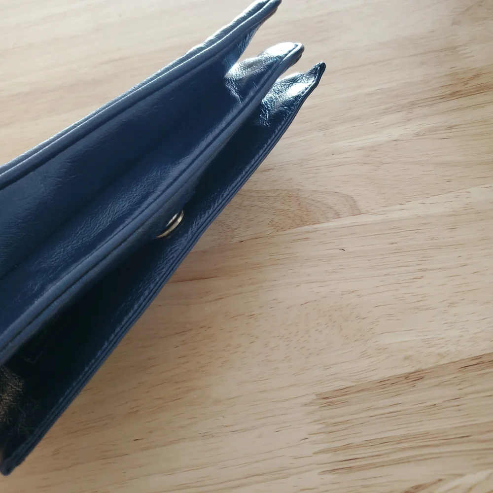 Vintage clutch blue